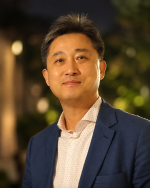 양윤재 총동문회장